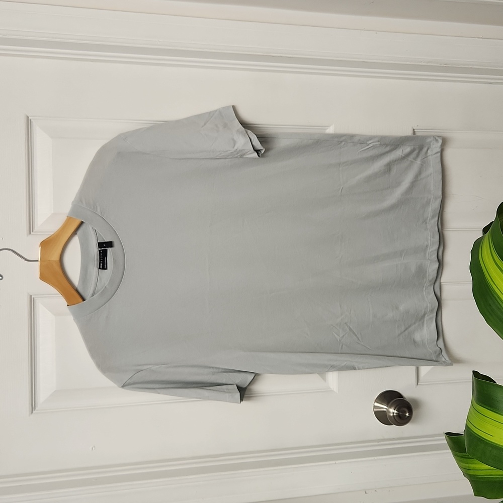 NEW! ASOS T SHIRT SIZE MEDIUM GRAY
